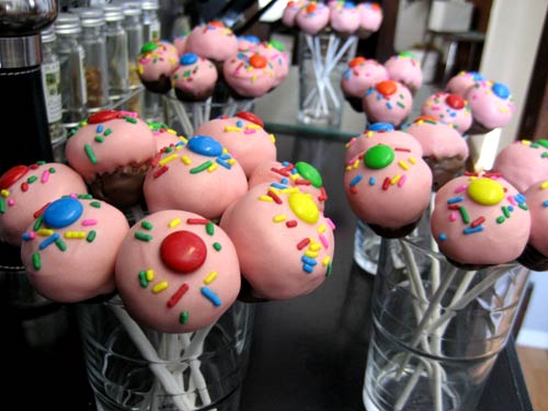 Cupcake Pops - The finished product
